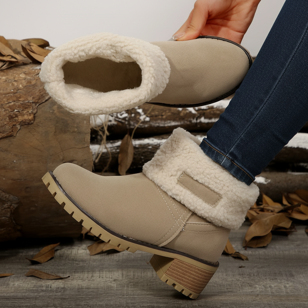 Almira vinterankelstøvle med hæl og 2-i-1 design